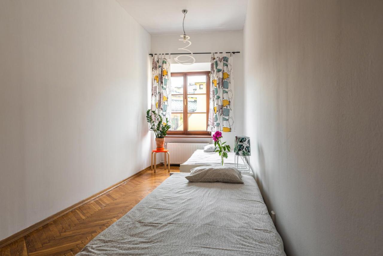 Family Apartament クラクフ エクステリア 写真